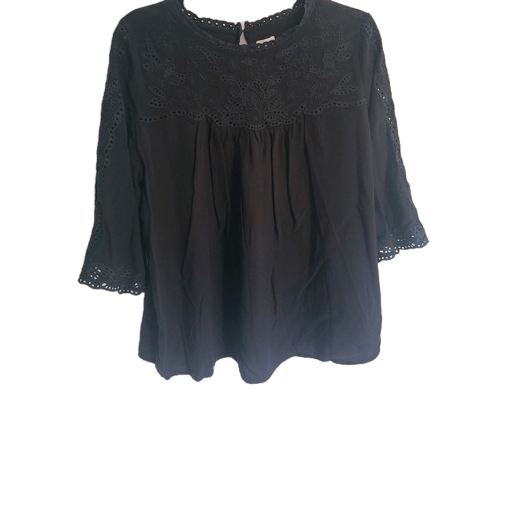 Chico's Black lace cut out top, 3/4 Sleeves, Size 16/18 Women's Pre-Loved